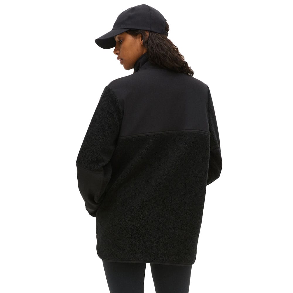Röhnisch Phoebe Pile Jacket fleecejacka (dam) på modell bakifrån