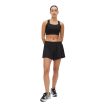 Röhnisch Lightweight Running Shorts (dam) på en modell