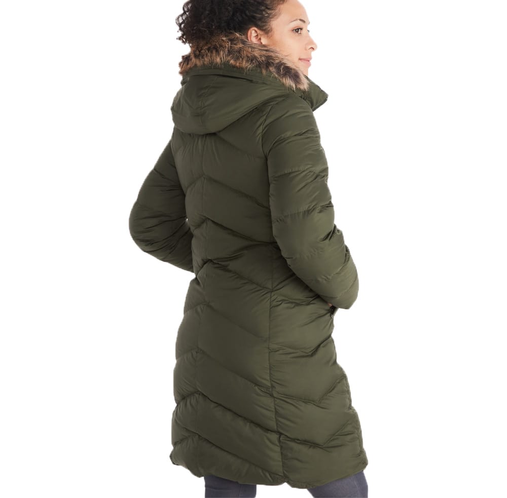 Baksida av Marmot Montreaux Coat dunkappa (dam) på modell