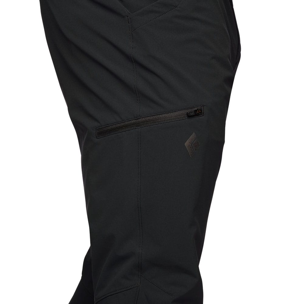 Närbild på herrbyxor från Diamond Technician Alpine Pants.