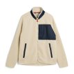 Tretorn Farhult Pile Patch pilejacka i färgen light beige