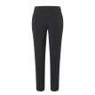 Baksidan av Marmot Women's Mountain Active Pant byxor i svart