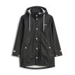 En klassisk och praktisk Tretorn Wings Jr Rainjacket regnjacka (barn/junior) i en svart färg