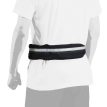 Mizuno 2way Waist midjeväska (unisex) på en modell