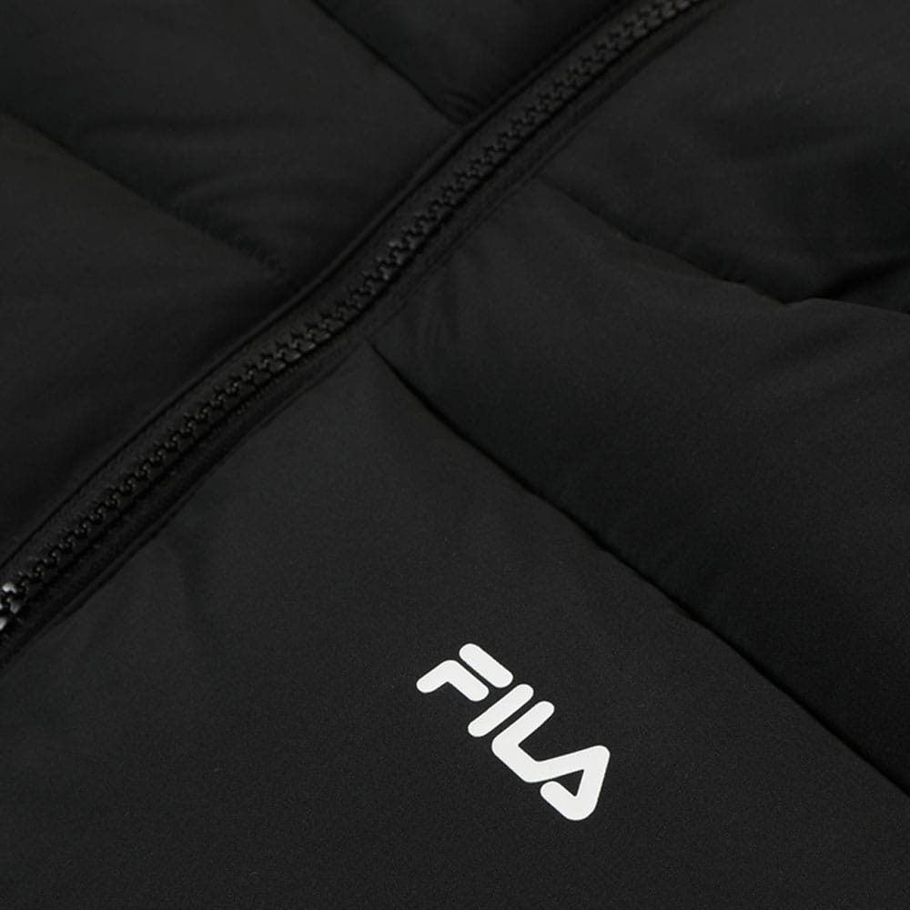detaljer på Fila Alba relaxed mid hooded puffer vinterjacka (dam)