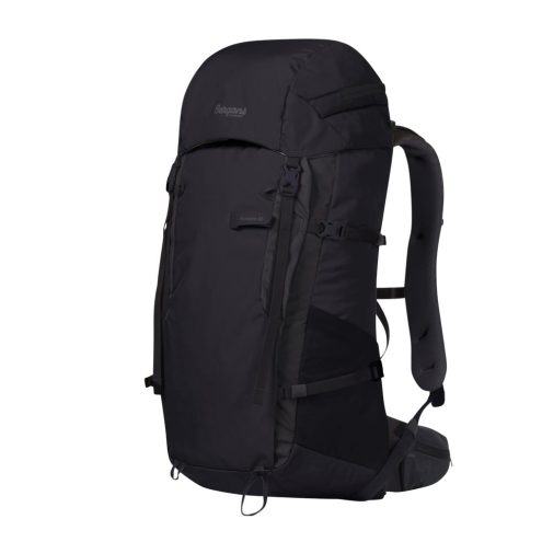 en svart Bergans Rondane V6 30L ryggsäck (dam)