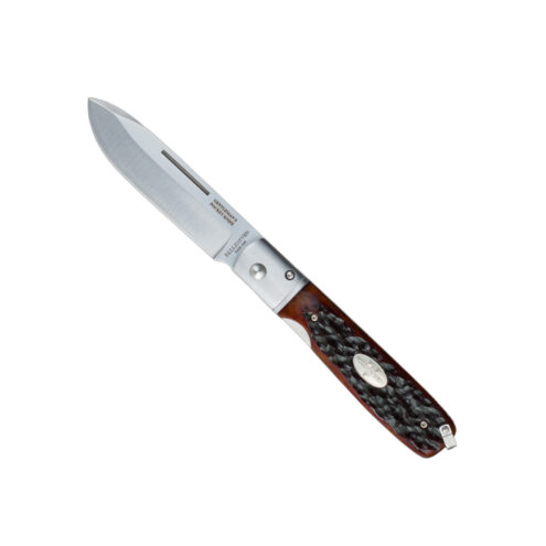 Kompakt fällkniv från Fällkniven GPjb pålitlig jaktkniv.