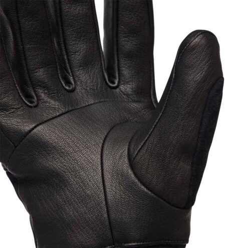 Närbild på handskarna Legend Gloves från Black Diamond.