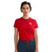 Kvinna som bär Runa Commitment t-shirt för dam.