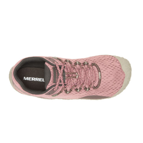 Sko för löpning från Merrell Vapor Glove 6 i färgen rosa.