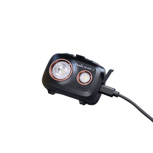 Pannlampa från Fenix HL32R-T LED bra för mörka kvällar
