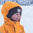 Barn som bär Isbjörn Helicopter Winter Jacket med luva