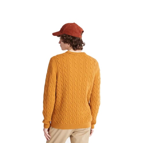 en modell bär en skön Timberland Phillips Brook lambswool cablecrew sweatshirt (herr) i ull