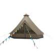 Ett snyggt och praktiskt Easy Camp Moonlight Bell tipitält för 7 personer med stängda myggnät