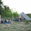 Personer som har ställt upp otroligt rymliga med lågviktiga Easy Camp Moonlight Cabin tält för 10 personer