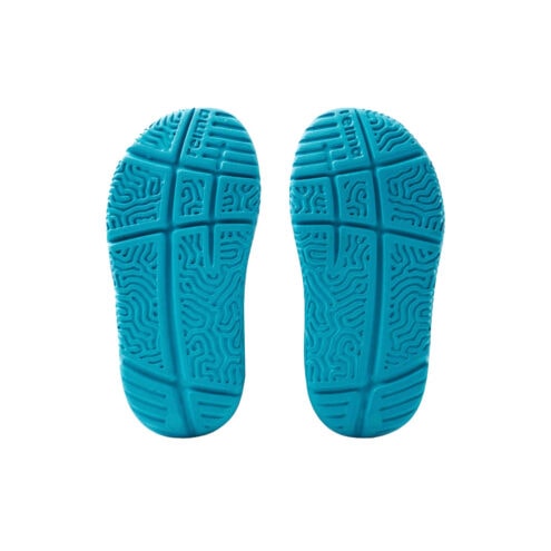 Sula på En vattentålig Reima Sandals Koralli sandaler (barn) som är lätt att ta av och på