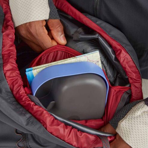 Interna fickor i En lättviktig och tålig Ull Backpack 30L lättviktsryggsäck (unisex)