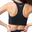 en modell visar upp baksidan av Casall Iconic Wool Lined Sports Bra sport bh (dam)