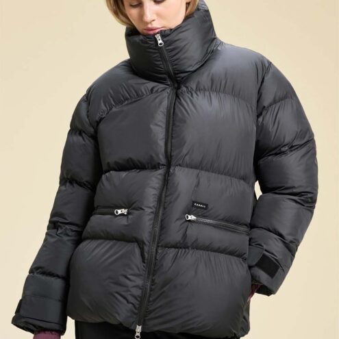 Framsida av Casall Hero Puffer Jacket vinterjacka (dam)