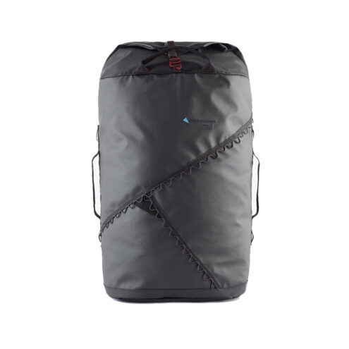 en Klättermusen Ydalir Duffelväska 60L (unisex) i färgen raven