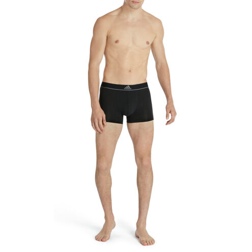 Adidas Trunks kalsonger (herr) på en modell