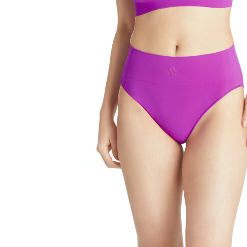 framsida av Adidas Highwaist Brief trosor (dam) på en modell